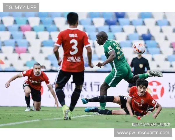 浙江队外围不断尝试远投，威胁值一路飙升